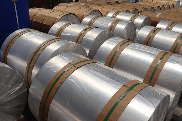 0.006-0.05mm Household Aluminum Foil Coils 0.006-0.05mm Household Aluminum Foil Coils